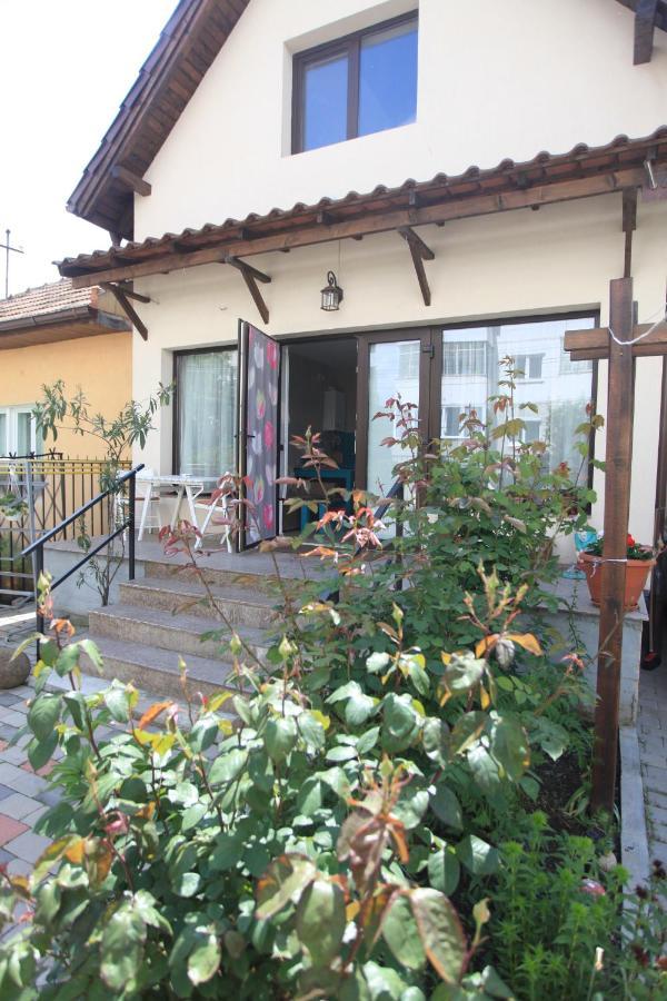 Lucas 38 Apartments คลูจ-นาโปกา ภายนอก รูปภาพ